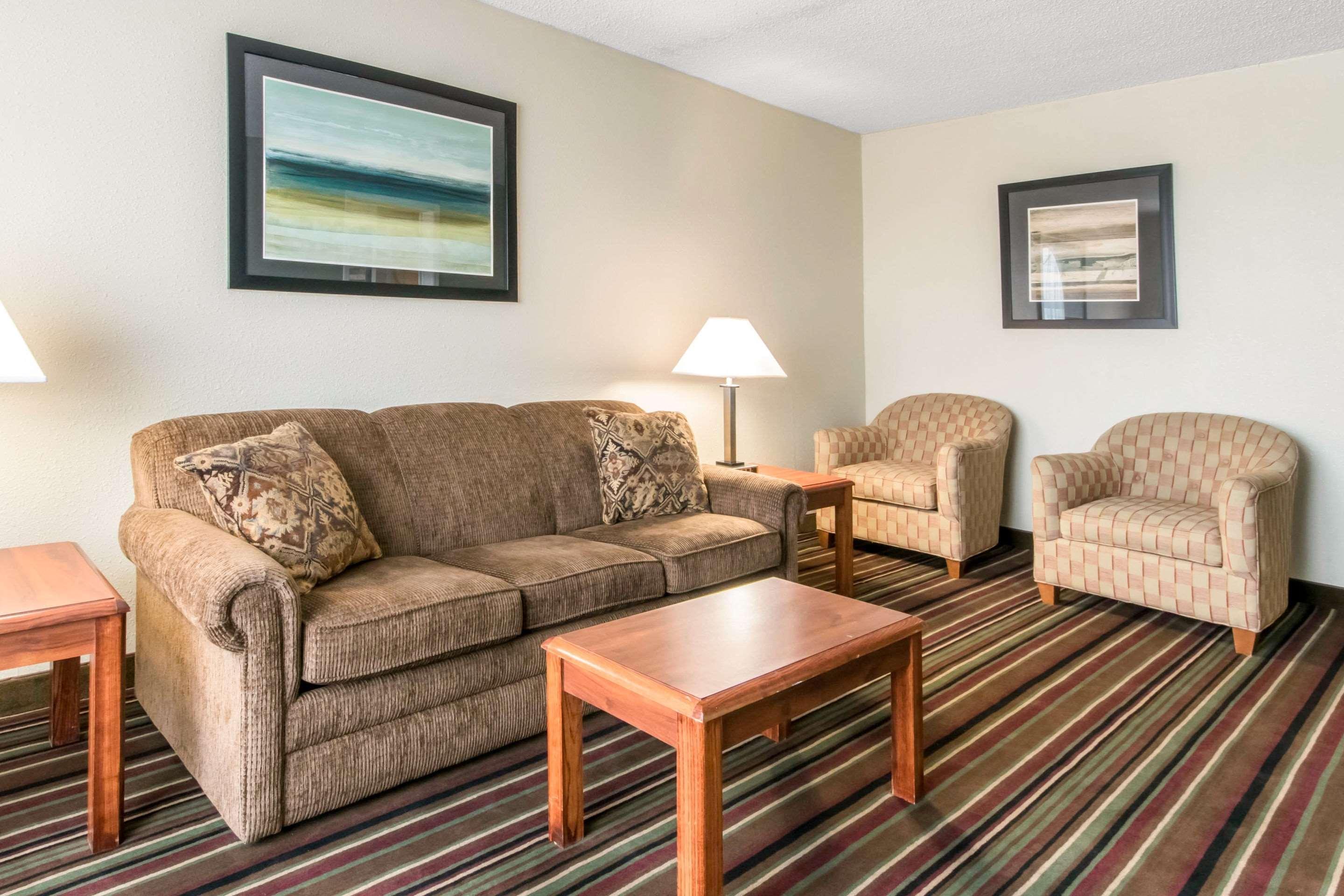 Quality Inn & Suites Horse Cave Exterior foto