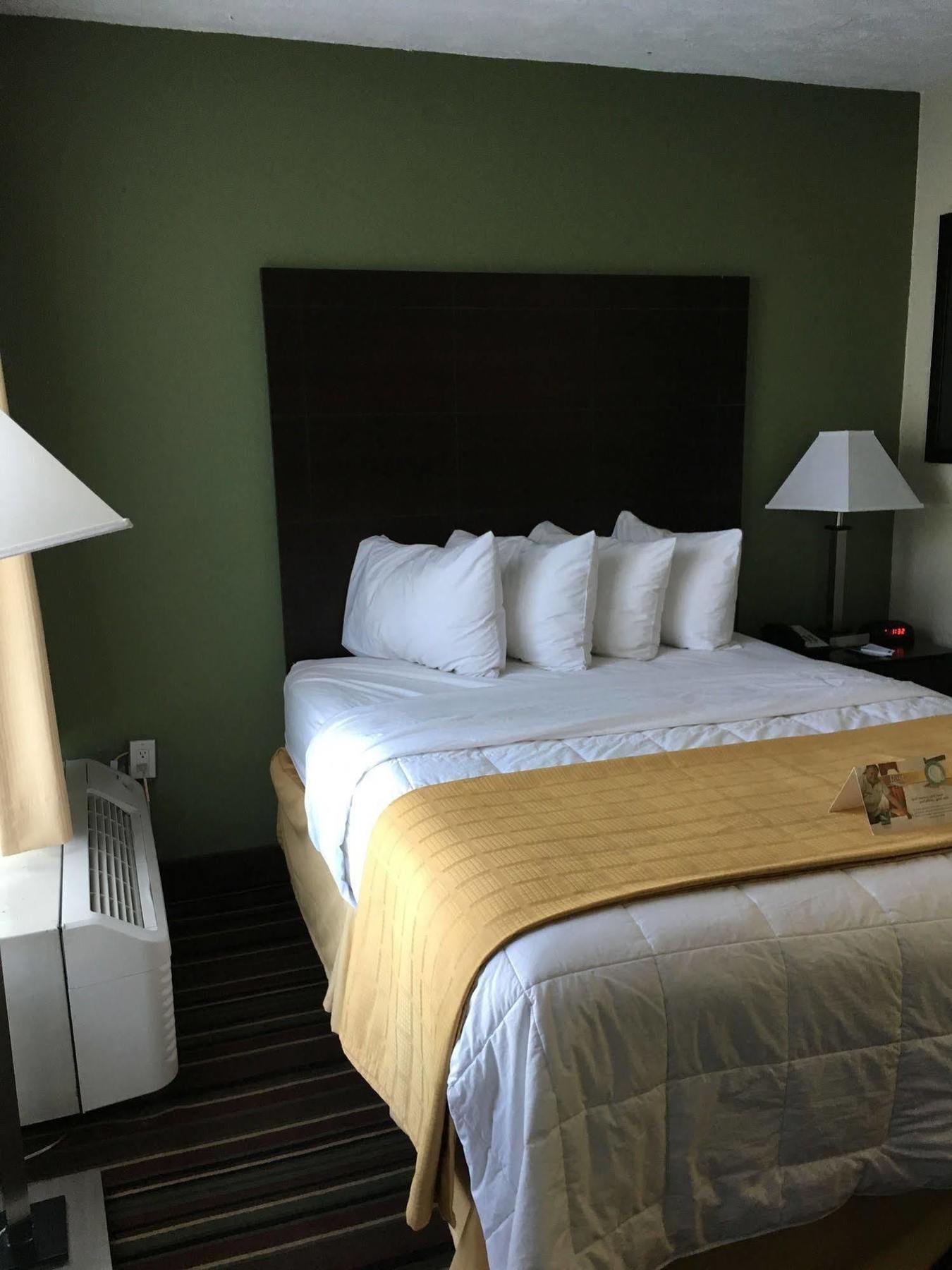 Quality Inn & Suites Horse Cave Exterior foto
